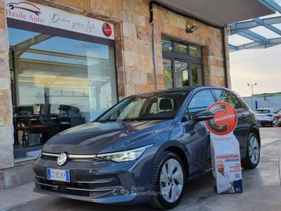 Volkswagen Golf DSG SCR Style Grigio usata Altamura