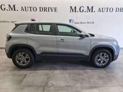 Jeep Avenger 1.2 Turbo 100 CV MHEV Altitude Grigio usata Erba
