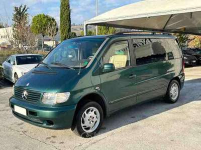 Mercedes-Benz Vito 112 CDI CAMBIO AUT NUOVO-7 POSTI-GANCIO TRAINO- Verde usata Osimo