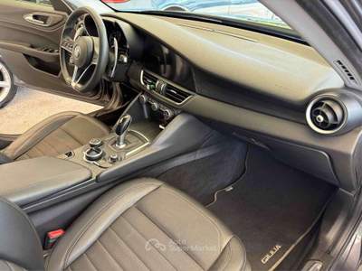 Alfa Romeo Giulia 2.2 t Executive 190cv-CONTO VENDITA- Grigio usata Osimo