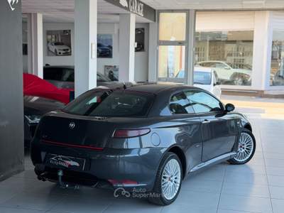 Alfa Romeo GT JTDM 16V Distinctive Gancio Traino Grigio usata CARESANABLOT