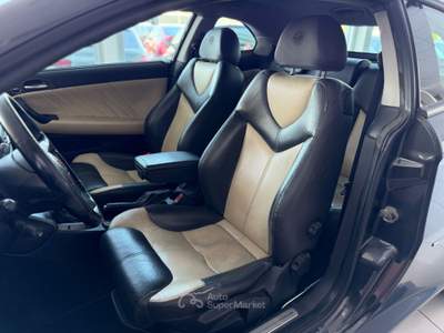 Alfa Romeo GT JTDM 16V Distinctive Gancio Traino Grigio usata CARESANABLOT