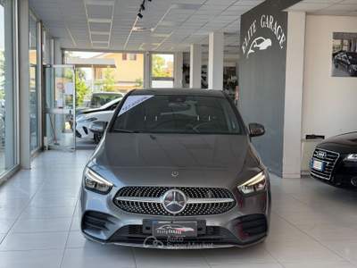 Mercedes-Benz Classe B B 180 d Automatic Premium AMG FULL Grigio usata CARESANABLOT