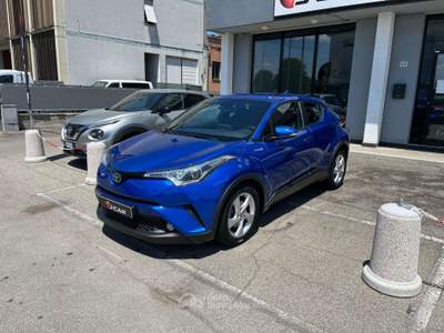 Toyota C-HR C-HR I 2016 1.8h Active 2wd e-cvt Blu/Azzurro usata Calerno di Sant'Ilario d'Enza