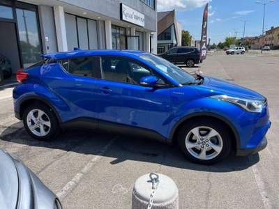 Toyota C-HR C-HR I 2016 1.8h Active 2wd e-cvt Blu/Azzurro usata Calerno di Sant'Ilario d'Enza