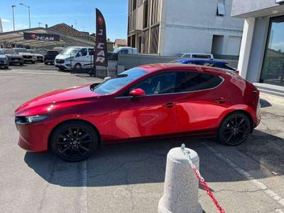 Mazda 3 3 IV 5 porte 5p 2.0 m-hybrid Executive Appearance Pack 150cv Rosso usata Calerno di Sant'Ilario d'Enza
