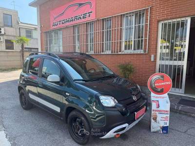 Fiat Panda Cross 1.0 firefly hybrid Garmin Verde usata Cernusco sul Naviglio Fiat Panda Cross 1.0 firefly hybrid Garmin Verde usata Cernusco sul Naviglio