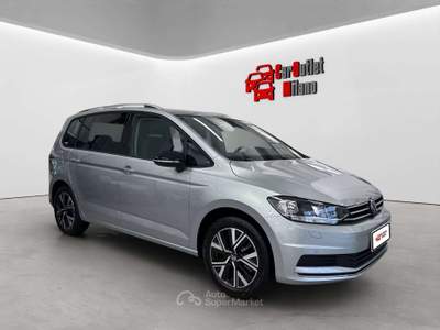 Volkswagen Touran 1.5 TSI DSG Comfortline *7-SITZER+DYNAUDIO+FULL-LED* Argento usata Cologno Monzese