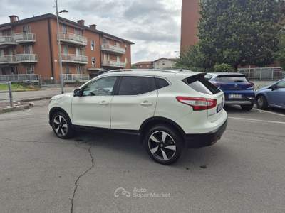 Nissan Qashqai 1.2 dig-t Tekna 115cv xtronic my16 Bianco usata Treviglio
