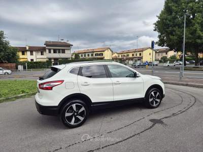 Nissan Qashqai 1.2 dig-t Tekna 115cv xtronic my16 Bianco usata Treviglio