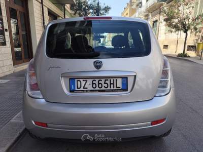 Lancia Ypsilon BENZINA 60CV Grigio usata CORATO