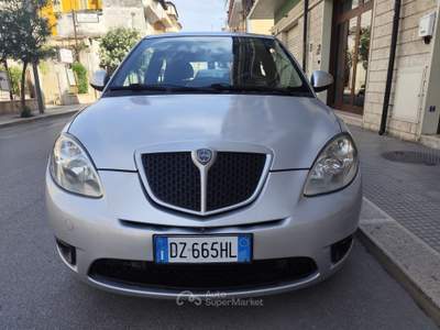 Lancia Ypsilon BENZINA 60CV Grigio usata CORATO