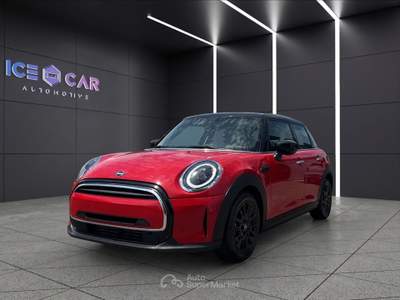 MINI Cooper Mini 1.5 cooper classic 5 porte Rosso usata Roma MINI Cooper Mini 1.5 cooper classic 5 porte Rosso usata Roma