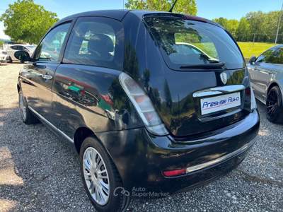 Lancia Ypsilon 5 Posti Unico Proprietrio Nero usata Isernia