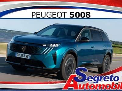 Peugeot 5008 5008 Plug-in Hybrid 225 e-DCS7 Allure usata Cambiago