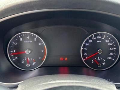 Kia Sportage 2WD usata Arzano