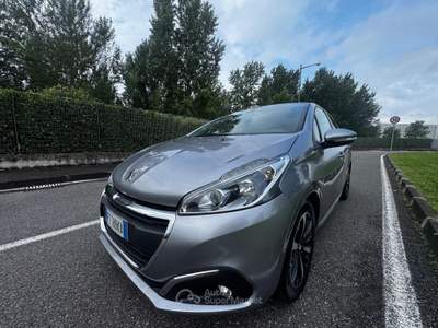 Peugeot 208 5 porte Active usata GUSSAGO