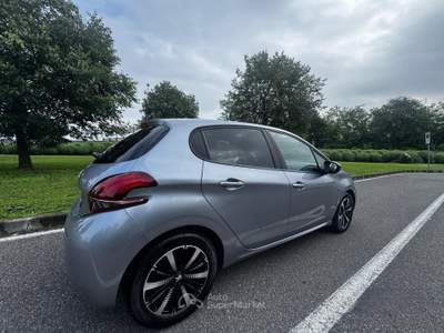 Peugeot 208 5 porte Active usata GUSSAGO