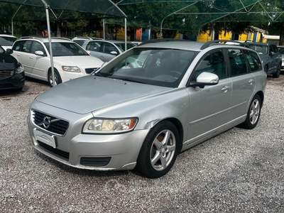 Volvo V50 POLAR usata Bulgarograsso