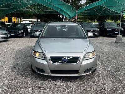 Volvo V50 POLAR usata Bulgarograsso