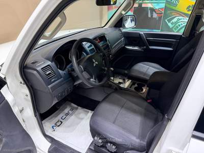 Mitsubishi Pajero Pajero 3.2 DI-D 16V aut. 5p. Intense DPF *7 POSTI*GANCIO TRAINO* Bianco usata Castrezzato
