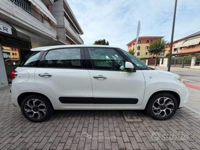 Fiat 500L 1.4 95 CV S&S Connect usata Salzano