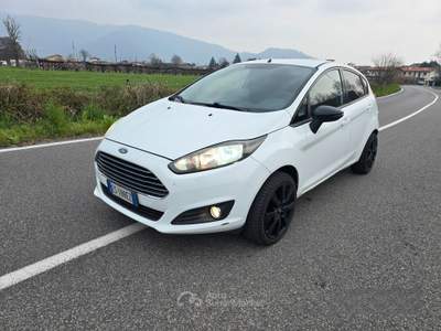 Ford Fiesta 1.4 TDCI TITANIUM "OK NEOPATENTATI" usata Brescia