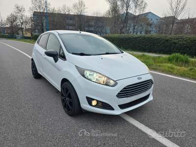 Ford Fiesta 1.4 TDCI TITANIUM "OK NEOPATENTATI" usata Brescia