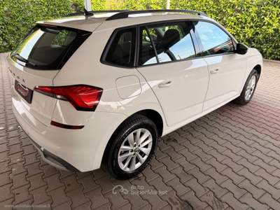 Skoda Kamiq Kamiq 1.0 TSI Ambition Bianco usata Taranto