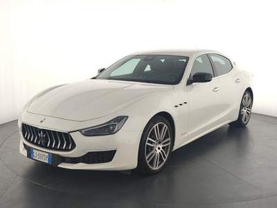 Maserati Ghibli V6 Diesel 275 CV Granlusso Bianco usata Corciano