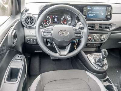 Hyundai i10 1.0 MPI AT Trend Nero usata Castelnuovo Rangone