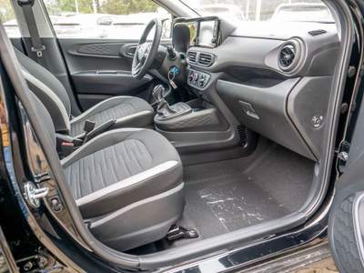 Hyundai i10 1.0 MPI AT Trend Nero usata Castelnuovo Rangone