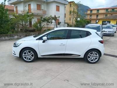 Renault Clio Clio dCi 8V 75 CV S&S 5p. Energy Intens                                                         Bianco usata Giffoni Sei Casali