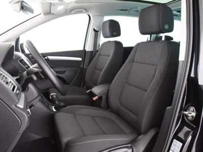 Volkswagen Sharan 2.0 TDI 150 CV SCR DSG Comfortline Nero usata Castelnuovo Rangone