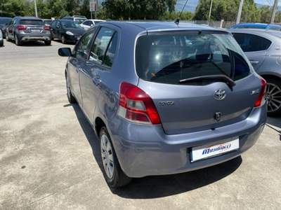 Toyota Yaris Buone condizioni Blu/Azzurro usata Lamezia Terme