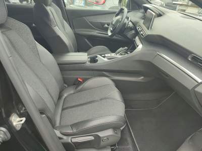 Peugeot 3008 EAT8 GT Line Nero usata TERMOLI