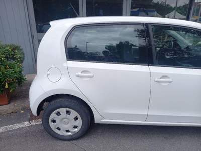 Seat Mii  3p 1.0 ecofuel Style s/radio 68cv Bianco usata Siena