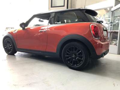 MINI Cooper 1.5 Cooper D Business XL Arancione usata Gambellara