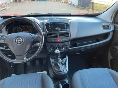 Opel Combo Tour Tour 1.6 CDTi 105CV L1H1 Edition Rosso usata Castelnuovo Rangone