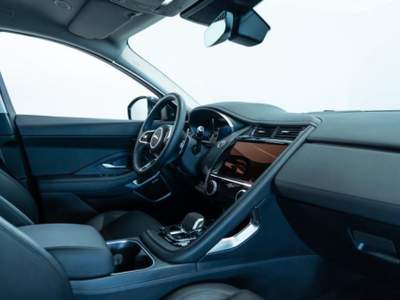 Jaguar E-Pace 2.0D I4 163 CV AWD Auto SE Nero usata Vicenza