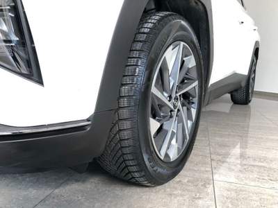 Hyundai Tucson 1.6 T-GDI 48V DCT XLine Bianco usata Bareggio