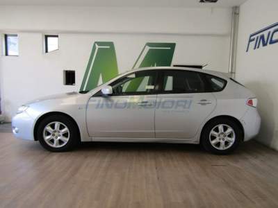 Subaru Impreza 1.5 107 CV BI-FUEL 4X4 Argento usata Fino Mornasco