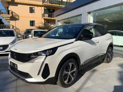 Peugeot 3008 BlueHDi 130 S&S EAT8 Allure Pack usata Sant'Antonio Abate