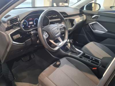 Audi Q3 AUDI Q3 SPORTBACK 45 TFSIe S-Tronic Blak Edition Nero usata Argegno