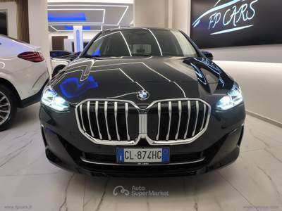 BMW Serie 2 Active Tourer 218d 218d Active Tourer Luxury Nero usata Cerignola