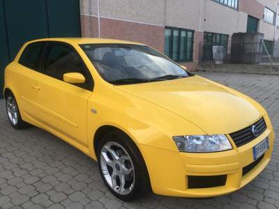 Fiat Stilo FIAT STILO ABARTH 2.4 20V 5 CILINDRI 170CV SELESPEED KM 48.000 UNICOPR. Giallo usata Volpiano