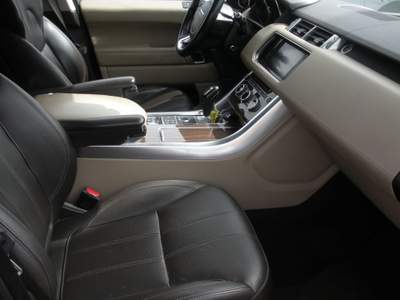 Land Rover Range Rover Sport ottimo stato nero metallizzato, tetto panoramico, interno pelle tabacco. Nero usata Frosinone