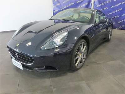 Ferrari California DCT Blu/Azzurro usata Messina