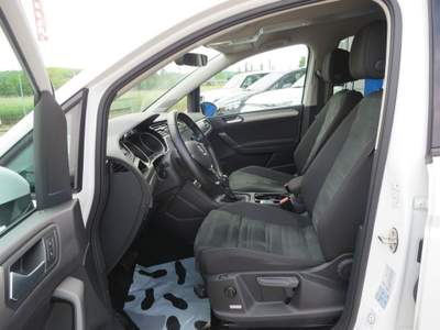 Volkswagen Touran 1.6 TDI 116 CV SCR DSG Comfortline Bianco usata Castelnuovo Rangone