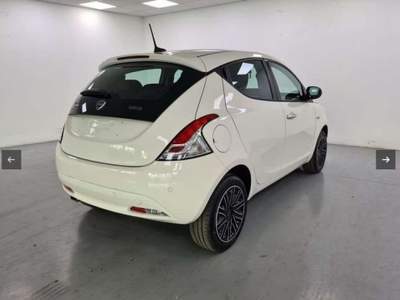 Lancia Ypsilon 1.0 FireFly 5p GOLD PRONTA CONSEGNA PREZZO REALE Bianco usata Castelletto Sopra Ticino